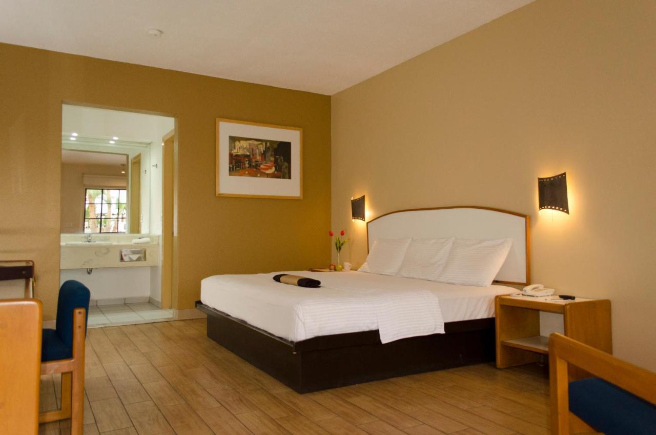 Hotel Colonial Mexicali Eksteriør billede